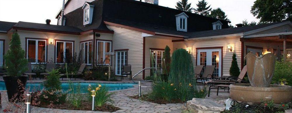 Hotel Relais St-Denis Saint-Sauveur-des-Monts Exterior foto